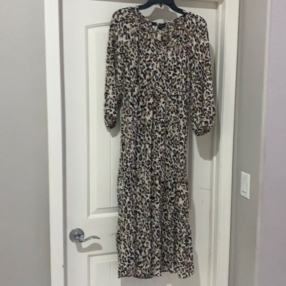 Banana Republic | Dresses | Bananarepublic Leopard Print Maxi Dress |  Poshmark